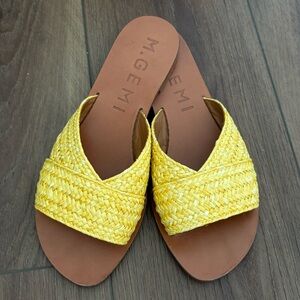 M. Gemi Italian Leather Women’s Straw Sandals Euro Size 39 U.S 8.5 Butter Yellow